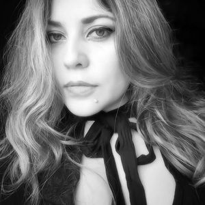 Meet your Posher, Evangeline